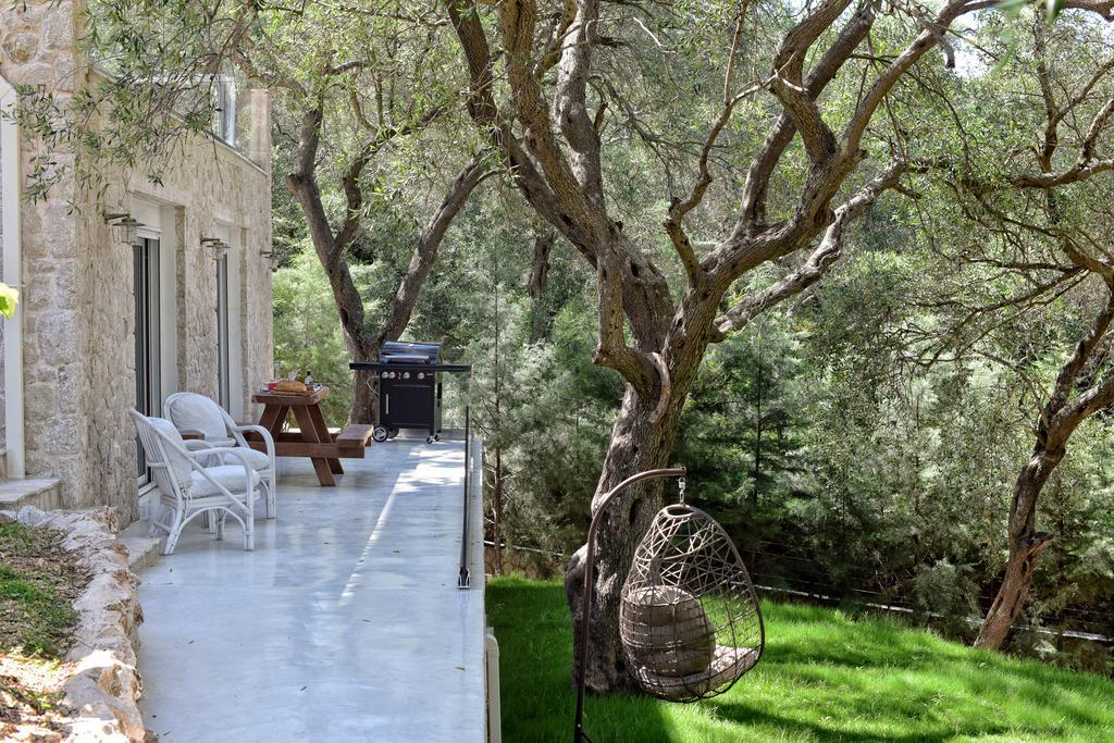 Mavres Luxury Studio Agios Matthaios (Corfu) Exterior foto